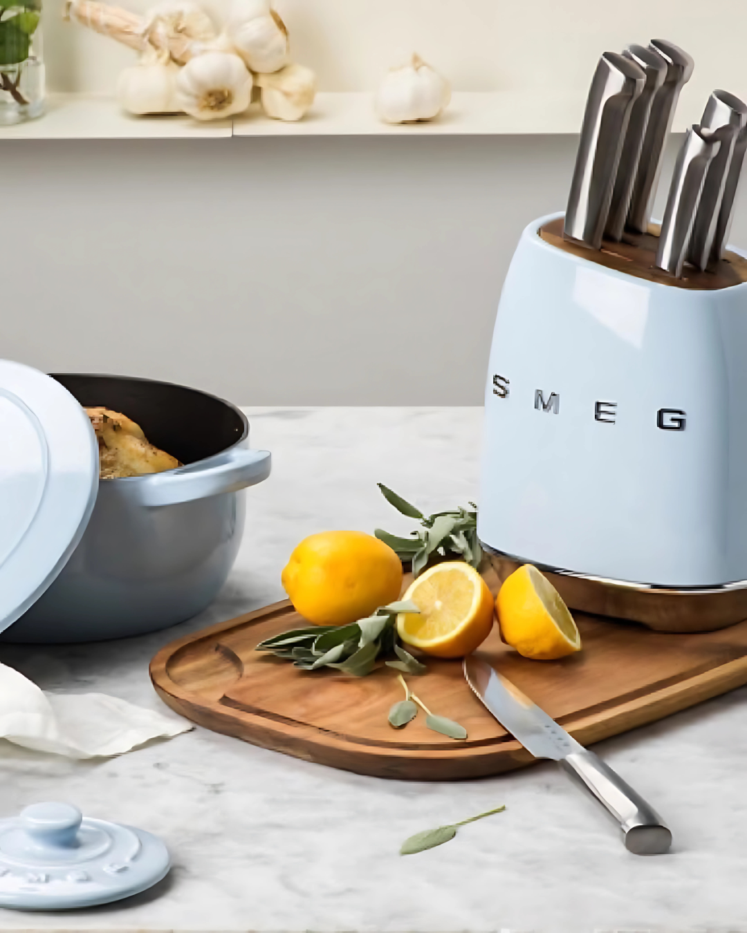 SMEG High-Quality Cutting Board
