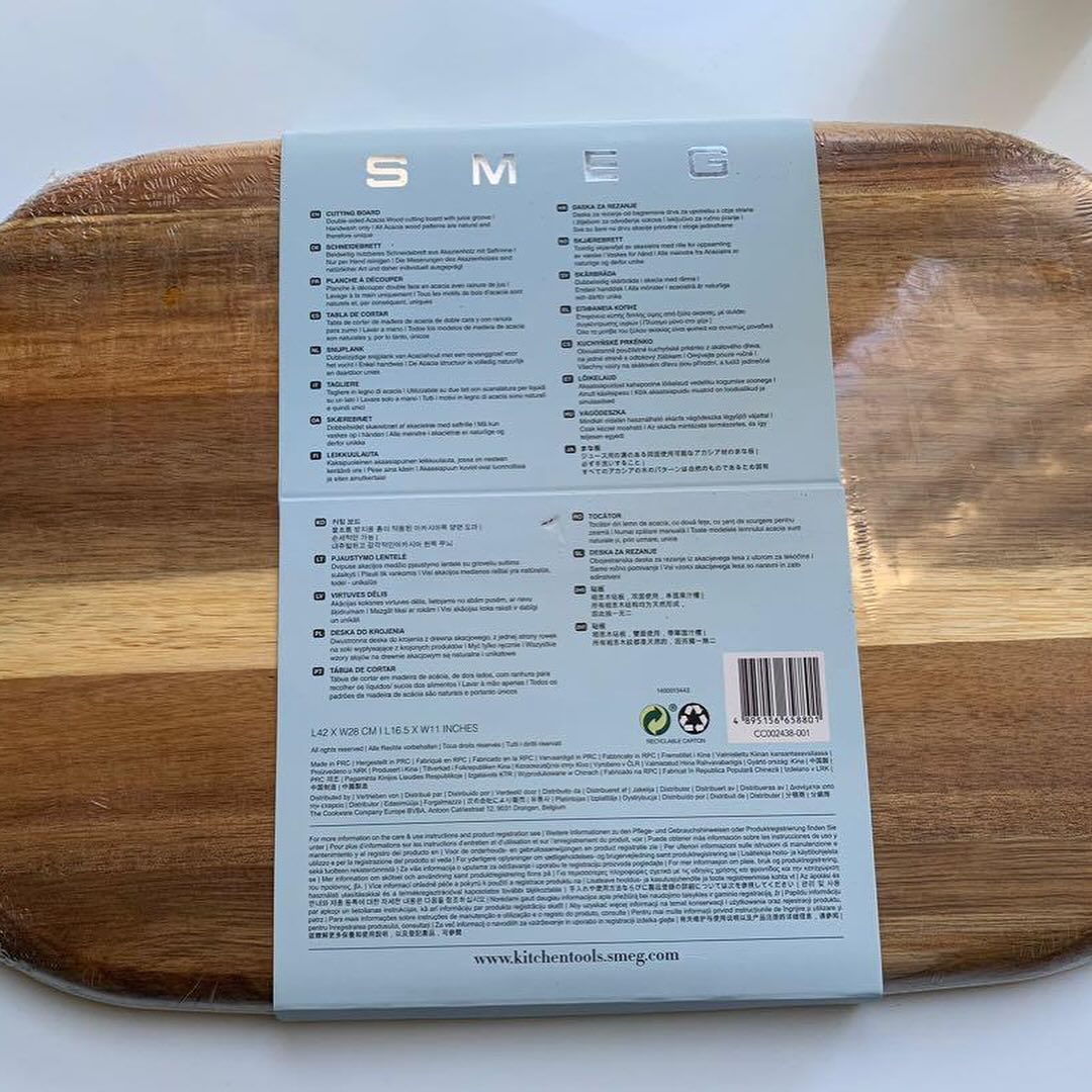 SMEG High-Quality Cutting Board